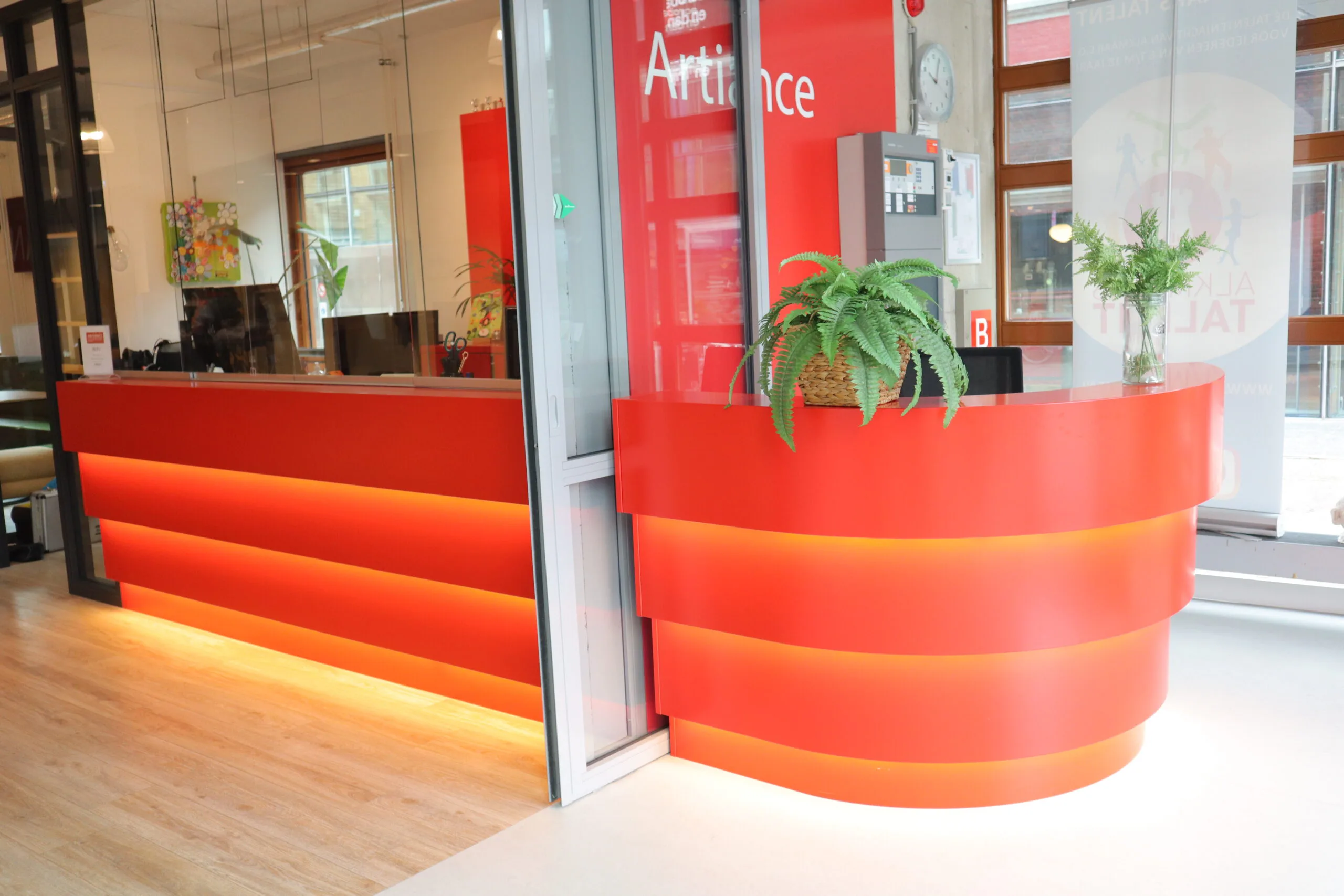 Artiance-balie-lang-scaled-1